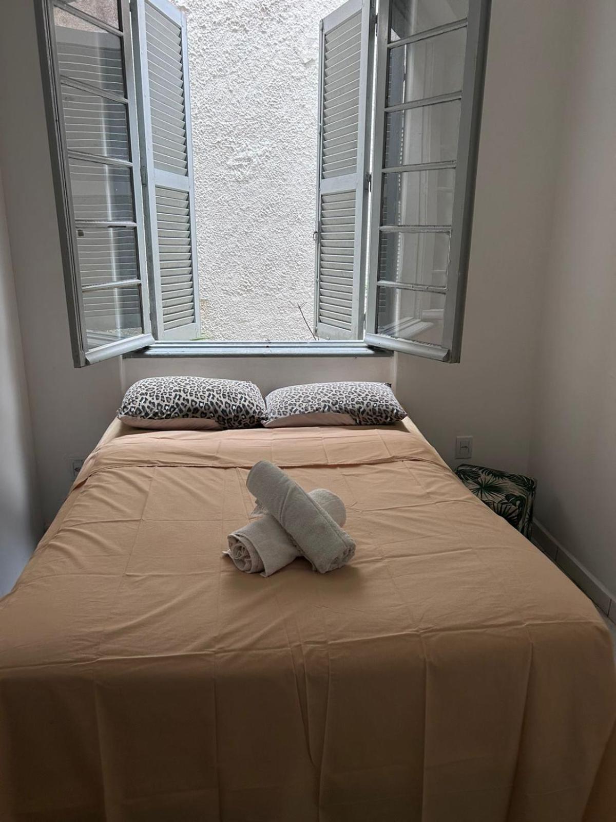 Hostel Bahia Porto Alegre Luaran gambar