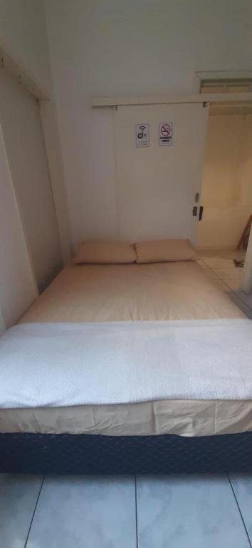 Hostel Bahia Porto Alegre Luaran gambar