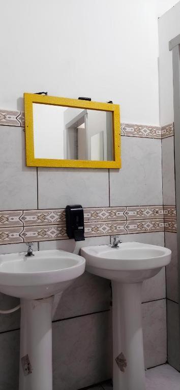 Hostel Bahia Porto Alegre Luaran gambar